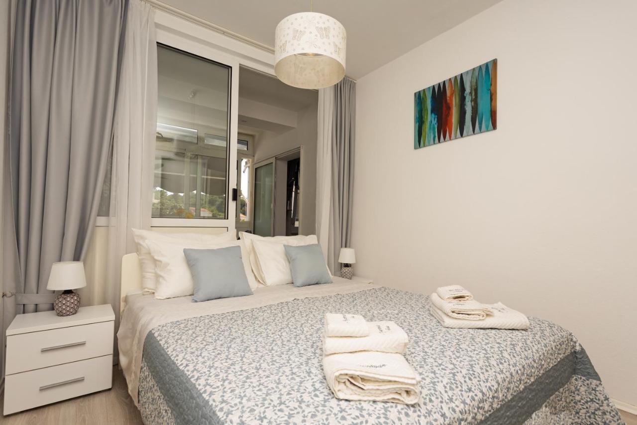 Apartman Nina ฮวาร์ ภายนอก รูปภาพ